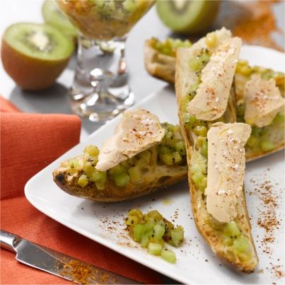Tartine de Foie Gras et sa compote de kiwis au piment d'Espelette