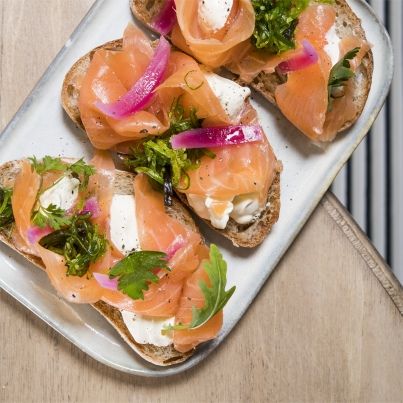 Tartine gourmande au Saumon Fumé Astara