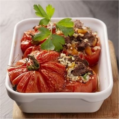Tomates farcies au quinoa et joue de bœuf