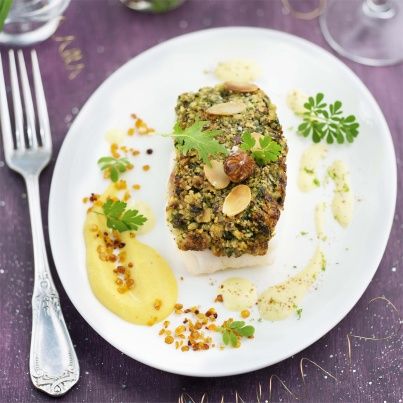 Turbot croustillant noisette amande, sauce cannelle