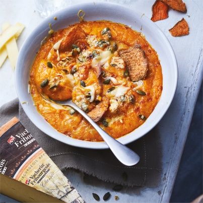 Velouté de Patate Douce aux Noix de Cajou Gratiné au Vacherin Fribourgeois AOP
